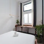Columbus Rooftop Hostel *